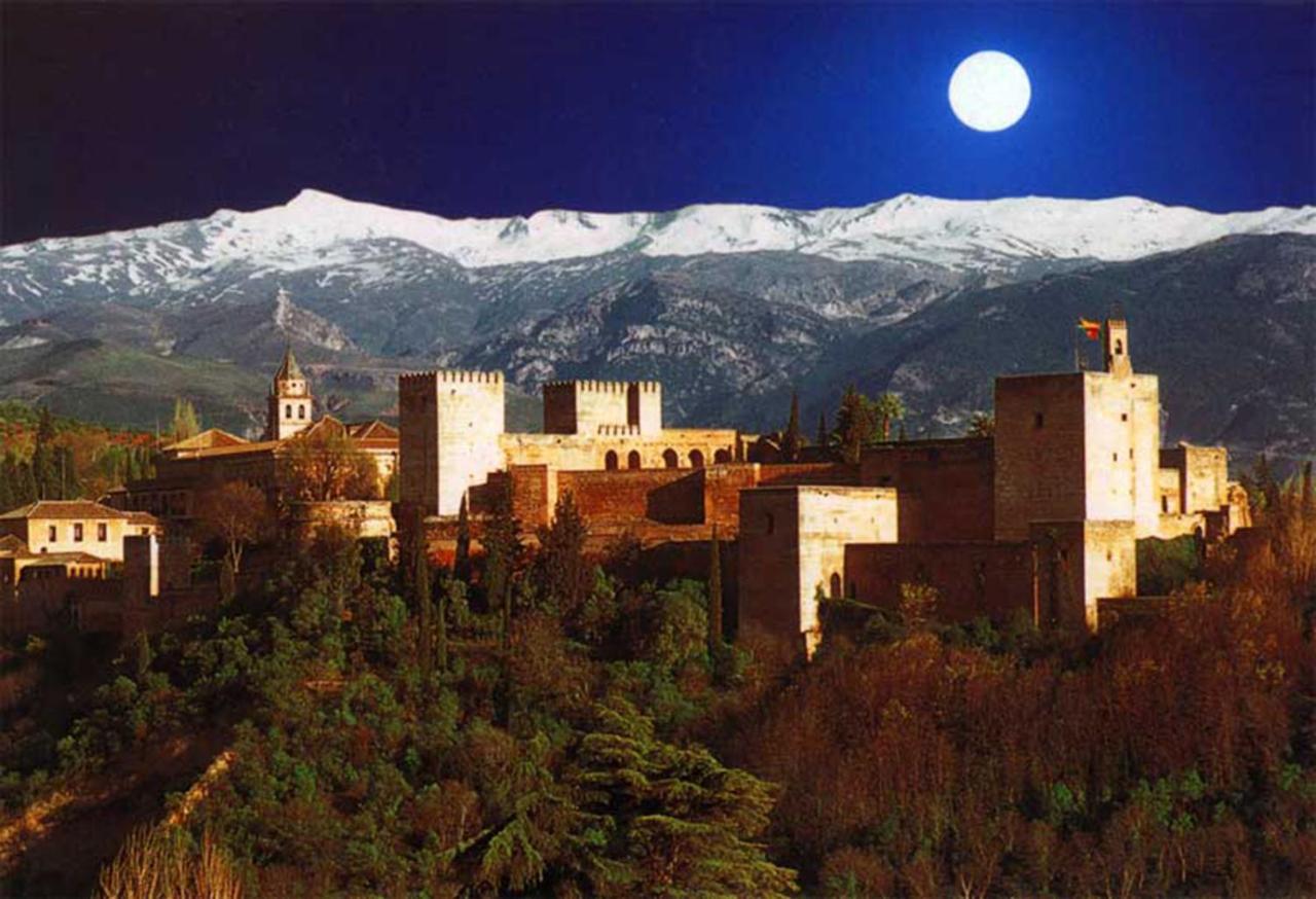 Апартаменты Casa Alhambra - Centro Historico Con Jardin Privado Гранада Экстерьер фото